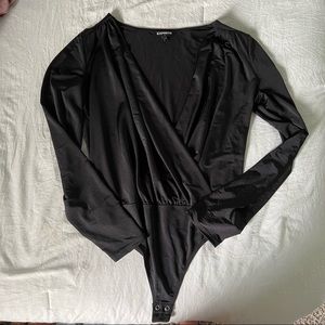 Express body suit